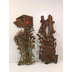 Mailbox Squirrel Wall Hanging Decor Brown w/ Leaves Outdoor Vintage Burwood MCM